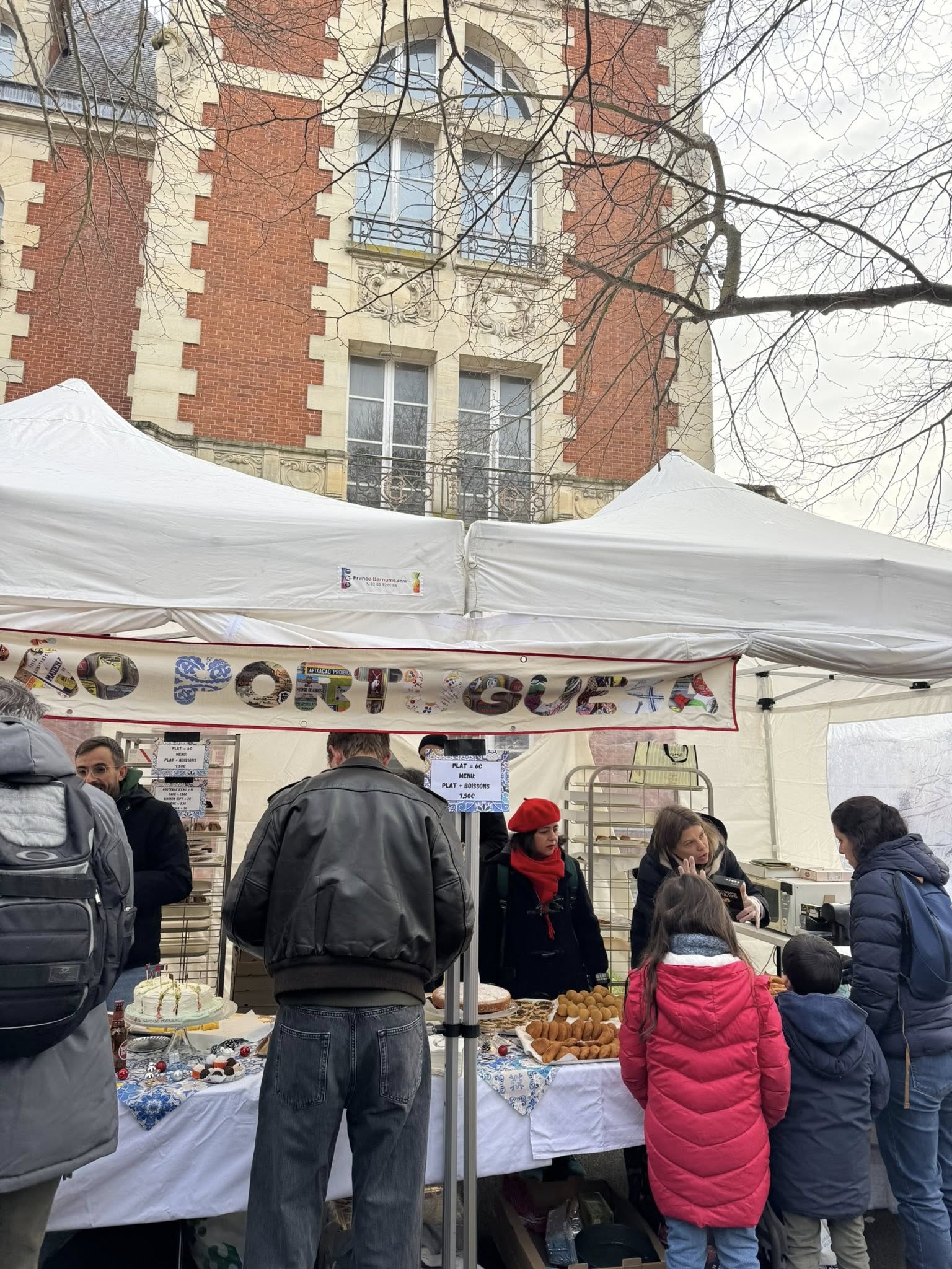 1-port-marche-noel-2025