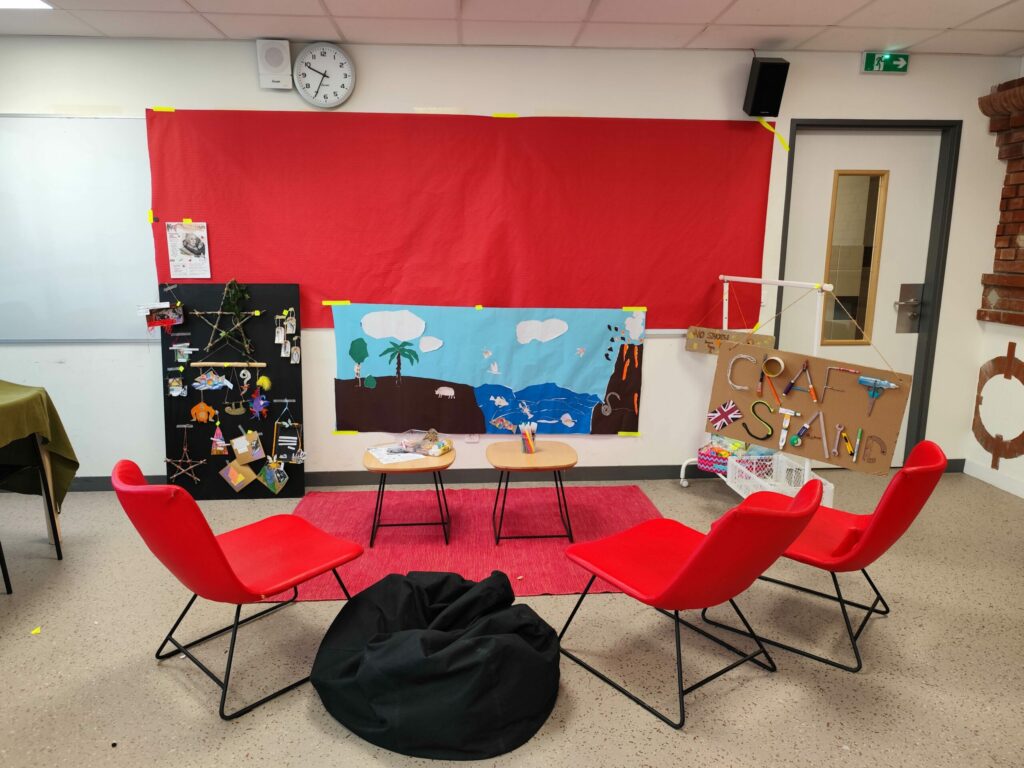 2-ateliers-sections-marche-noel-2025-scaled