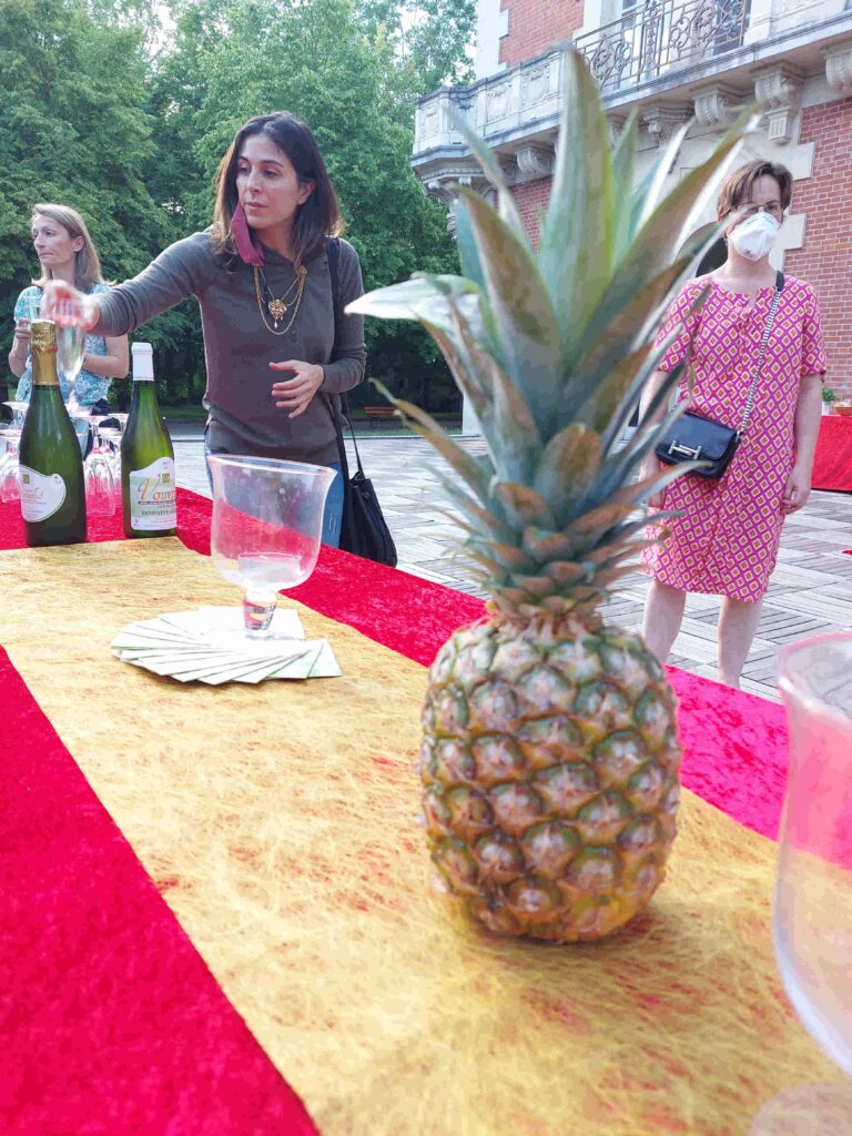 2021-06-CocktailDeRemerciments-ClubInternational-table