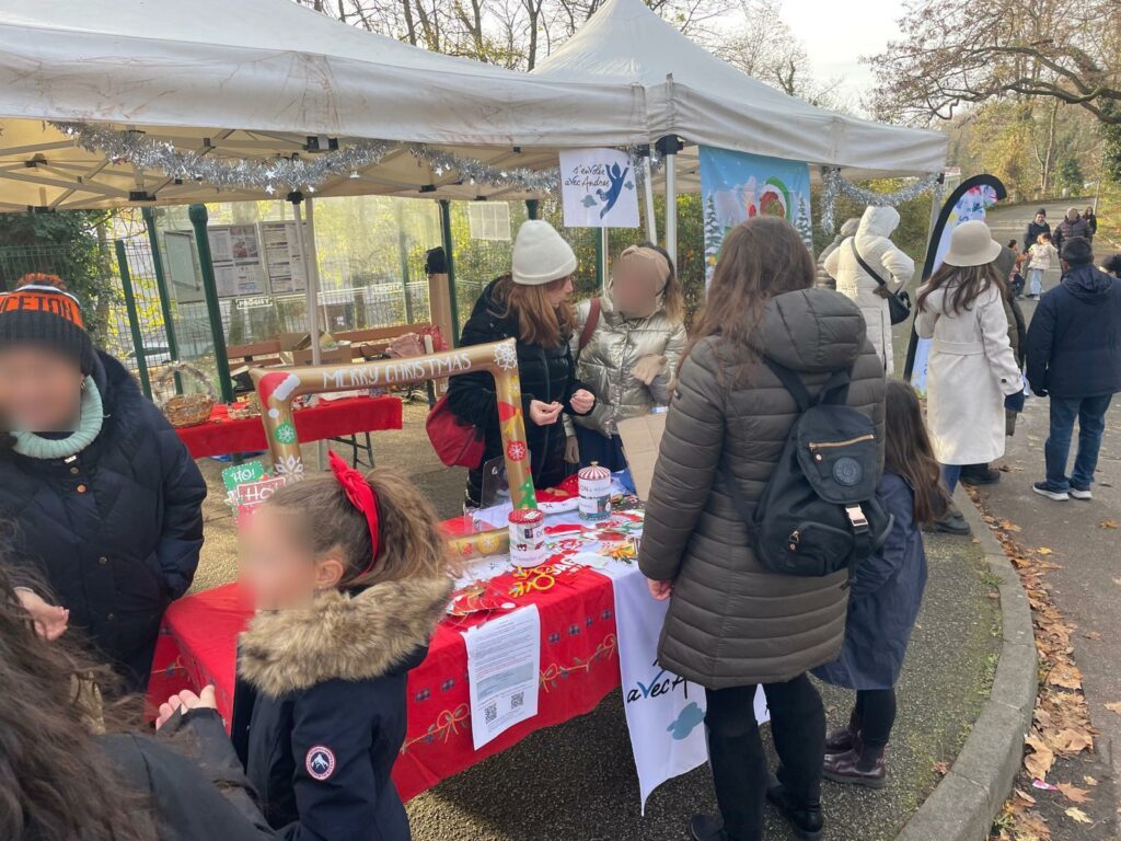 Activite-solidaire-marche-noel-2025-2