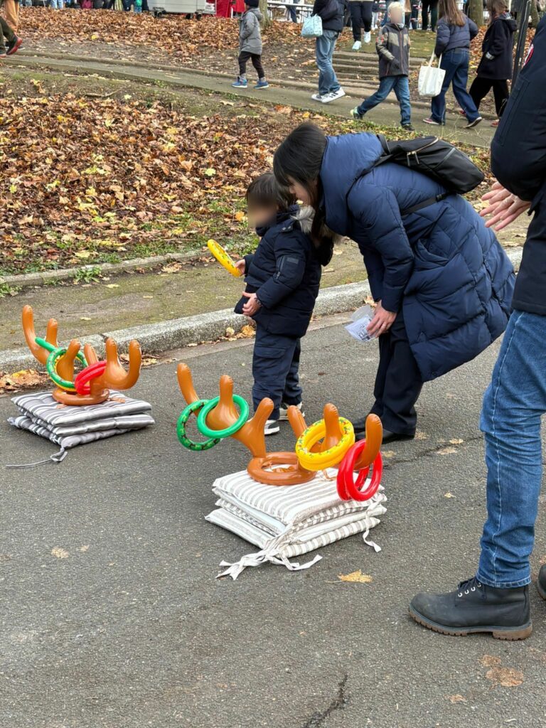 Activite-solidaire-marche-noel-2025-7