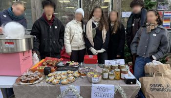 2-assos-eleves-marche-noel-2025