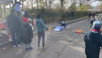 Activite-solidaire-marche-noel-2025-3